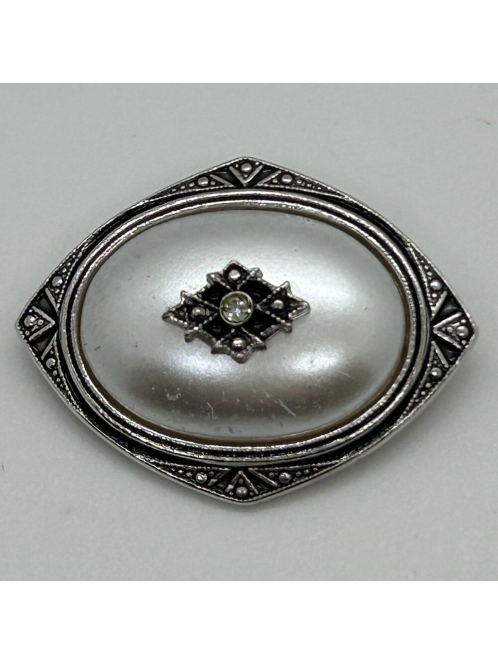 Vintage Avon Faux Pearl Brooch or Pendant Silver Tone Victorian Style Retro READ